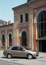 Fiat Albea 2003 года